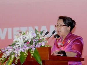 Quốc vụ khanh Bộ Ngoại giao Campuchia, bà Soeung Rathchavy