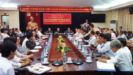 Lễ tổng kết công tác biên tập xuất bản và công bố các sản phẩm của Dự án biên soạn  “Lịch sử quan hệ đặc biệt Việt Nam – Lào, Lào - Việt Nam (1930 – 2007)”.    Ảnh: TL 