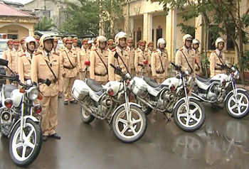 Lực lượng Cảnh sát giao thông ra quân bảo đảm trật tự an toàn giao thông