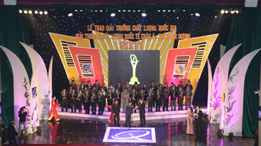 Năm 2011, đã có 96 doanh nghiệp được nhận Giải thưởng Chất lượng Quốc gia - Ảnh: Chinhphu.vn