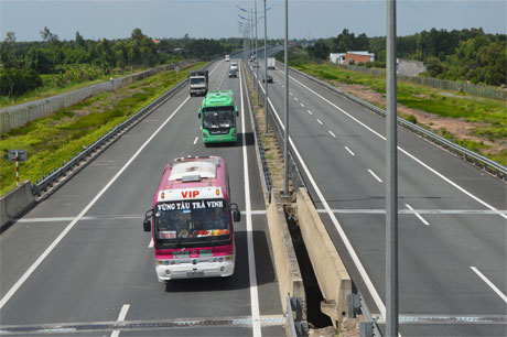 Chất lượng cơ sở hạ tầng giao thông tại Việt Nam đã được cải thiện. Ảnh: Vân Anh