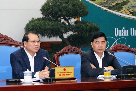 Phó Thủ tướng Vũ Văn Ninh yêu cầu các Bộ, ngành hoàn thiện các cơ chế, chính sách hướng dẫn công nhận xã NTM để trình Chính phủ, Thủ tướng xem xét, ban hành. Ảnh VGP/Thành Chung