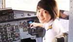 Nữ phi công trẻ nhất Việt Nam kể về việc chọn nghề