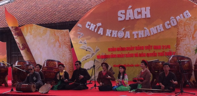  Trình diễn nghệ thuật hát Xẩm tại Ngày hội 