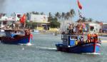 Ngư dân Quảng Ngãi trở về từ Hoàng Sa với cá tôm đầy khoang