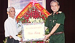 Bộ Tư lệnh QK9 thăm Ban Đại diện Phật giáo Hòa Hảo tỉnh Tiền Giang