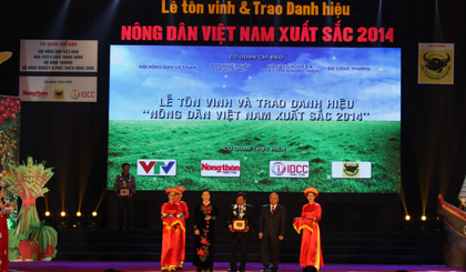  Tôn vinh 63 nông dân Việt Nam xuất sắc năm 2014.