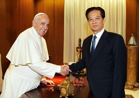 Thủ tướng Nguyễn Tấn Dũng hội kiến Giáo hoàng Francis.