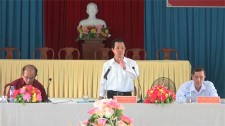 Phó Bí thư Tỉnh ủy Lê Hồng Quang phát biểu tại buổi làm việc.