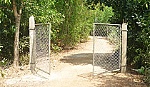 Ấp 2, xã Tân Lập 1: Lắp đặt 3 cổng rào phòng, chống tội phạm