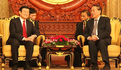 Chủ tịch nước Trương Tấn Sang hội đàm với Tổng Bí thư, Chủ tịch CHDCND Lào Choummaly Sayasone. Ảnh: QĐND