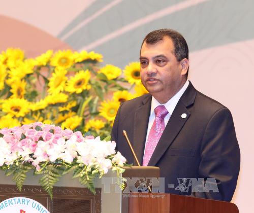 Chủ tịch Liên minh Nghị viện Thế giới Saber Chowdhury phát biểu.  Ảnh: TTXVN.
