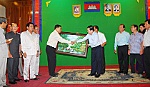 Đoàn cán bộ lãnh đạo tỉnh thăm tỉnh kết nghĩa Pursat