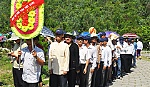 Đoàn cán bộ tỉnh thăm Làng Sen và viếng mộ Đại tướng Võ Nguyên Giáp