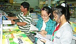 Dụng cụ học tập năm học mới: Hàng Việt vẫn chiếm ưu thế