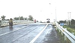 Mố cầu Phú Phong bị lún