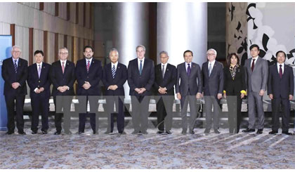 Trưởng đoàn các nước tham gia đàm phán TPP chụp ảnh chung tại hội nghị tại Atlanta ngày 1-10. Nguồn: Reuters/TTXVN