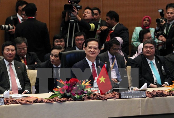  Thủ tướng Nguyễn Tấn Dũng tại Hội nghị cấp cao ASEAN-Hàn Quốc. Ảnh: Đức Tám/TTXVN