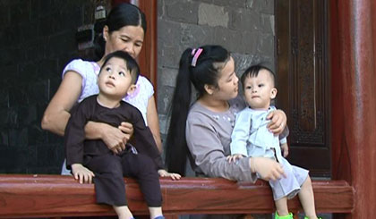 Nhiều em nhỏ có hoàn cảnh khó khăn, bất hạnh được chùa Thiên Phước nhận nuôi.