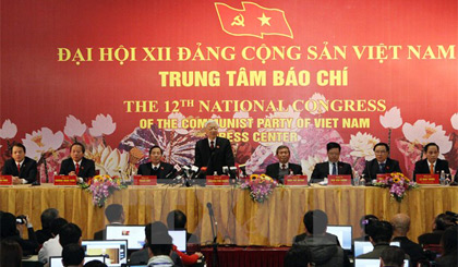 Tổng Bí thư Nguyễn Phú Trọng chủ trì buổi họp báo sau khi bế mạc Đại hội. Ảnh: TTXVN
