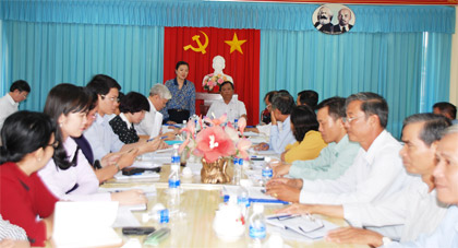 Đoàn giám sát của Ủy ban Trung ương MTTQ Việt Nam làm việc với Ban Thường trực Ủy ban MTTQ tỉnh Tiền Giang,