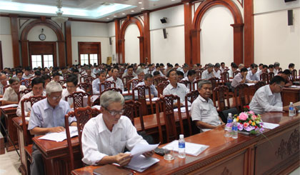 Đại biểu tham dự Hội nghị Tập huấn nghiệp vụ công tác bầu cử.