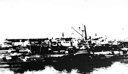 Quân giải phóng tiếp quản Quân Cảng Đồng Tâm.