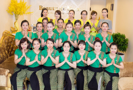 Beauty de Siam là mô hình khép kín từ thư giãn, làm đẹp đến mua sắm sản phẩm Thái Lan và đào tạo học viên.