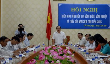 Ông Phạm Anh Tuấn, Phó Chủ tịch UBND tỉnh chủ trì Hội nghị.