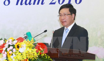 Phó Thủ tướng, Bộ trưởng Ngoại giao Phạm Bình Minh dự và phát biểu tại hội nghị. Ảnh: Doãn Tấn/TTXVN