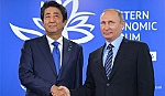 Thủ tướng Nhật Bản Shinzo Abe hội đàm với Tổng thống Nga Putin