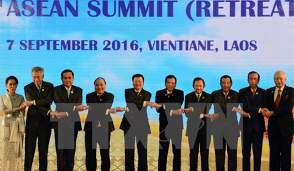 Lãnh đạo các nước ASEAN chụp ảnh chung tại hội nghị. Nguồn: THX/TTXVN
