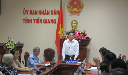 Ông Lê Văn Hưởng, Chủ tịch UBND tỉnh kết luận giải quyết  vụ khiếu kiện của bà Sáu.