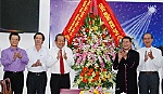 Phó Thủ tướng Trương Hòa Bình chúc mừng Giáng sinh tại Tiền Giang