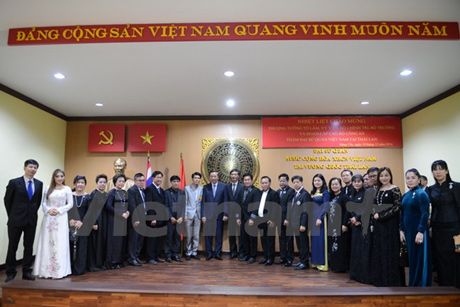 Bộ trưởng Tô Lâm gặp gỡ kiều bào Thái Lan. Ảnh: Sơn Nam/Vietnam+