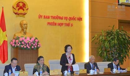 NA Chairwoman Nguyen Thi Kim Ngan delivers her opening remarks at the fifth meeting of the NASC. 
