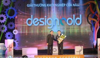 DesignBold, a design application, overcame GotIt! (47 percent) wins the most important award, Startup of the Year award (Photo genk.vn)