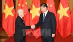 Leaders exchange messages on Vietnam-China ties anniversary