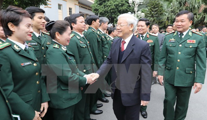 Party General Secretary Nguyen Phu Trong visits Border Guard High Command in Hanoi (Photo: VNA)