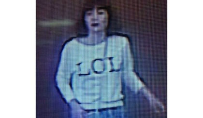 Hình ảnh trích từ camera giám sát về một phụ nữ bị nghi có liên quan tới cái chết của công dân Triều Tiên. Nguồn: New Straits Times
