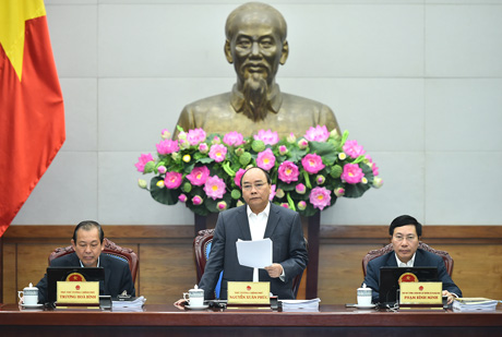 Thủ tướng Nguyễn Xuân Phúc chủ trì phiên họp Chính phủ thường kỳ tháng 3/2017. Ảnh: VGP/Quang Hiếu