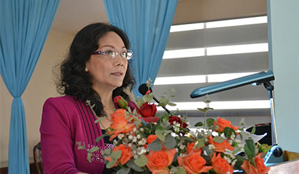 bà Nguyễn Thị Sáng, Ủy viên Ban Thường vụ Tỉnh ủy, Phó Chủ tịch HĐND tỉnh phát biểu tại hội thảo