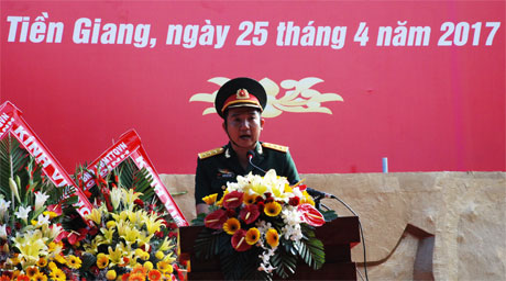 Quân nhân Nguyễn Quốc Thanh đại diện thế hệ trẻ Tiền Giang nêu cao quyết tâm nỗ lực để xây dựng quê hương, đất nước ngày càng giàu mạnh hơn.