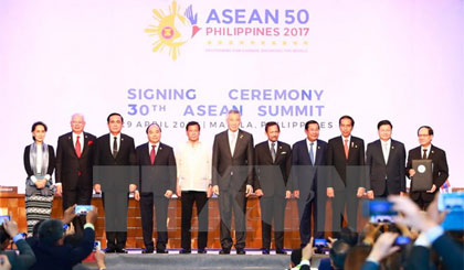  Thủ tướng Nguyễn Xuân Phúc dự Hội nghị Cấp cao ASEAN lần thứ 30. Ảnh: Thống Nhất/TTXVN