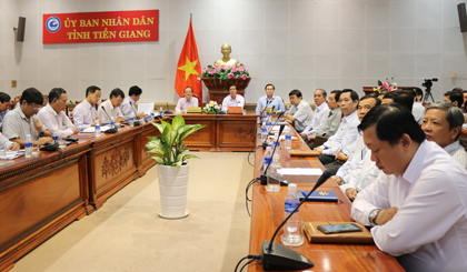 các đại biểu tham dự hội nghị tại điểm cầu tỉnh Tiền Giang