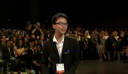 Pham Huy, Vietnamese student honored at ISEF 2017. Photo: tuoitre.vn