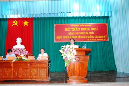  Leaders of Tien Giang Province and the Party History Research Institute chaired the workshop