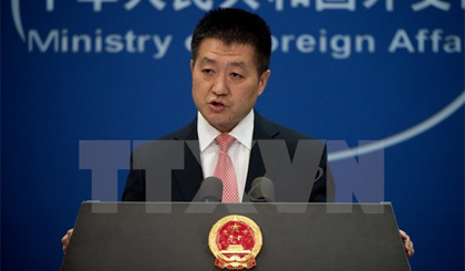 Người phát ngôn Bộ Ngoại giao Trung Quốc Lục Khảng. Ảnh: AFP/TTXVN