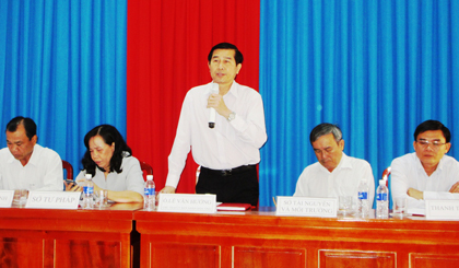 Ông Lê Văn Hưởng kết luận chung các vụ việc khiếu nại của công dân.