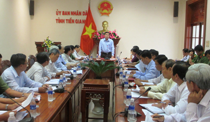 Ông Lê Văn Hưởng yêu cầu các ngành, các cấp nghiêm túc thực hiện các biện pháp theo Kế hoạch đề ra. 